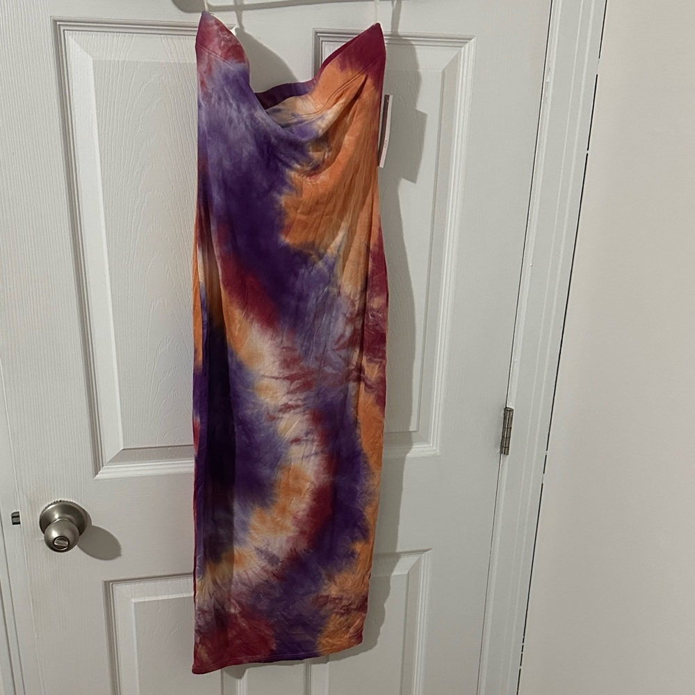 Tie-Dye Orange to Pink Sleeveless Top